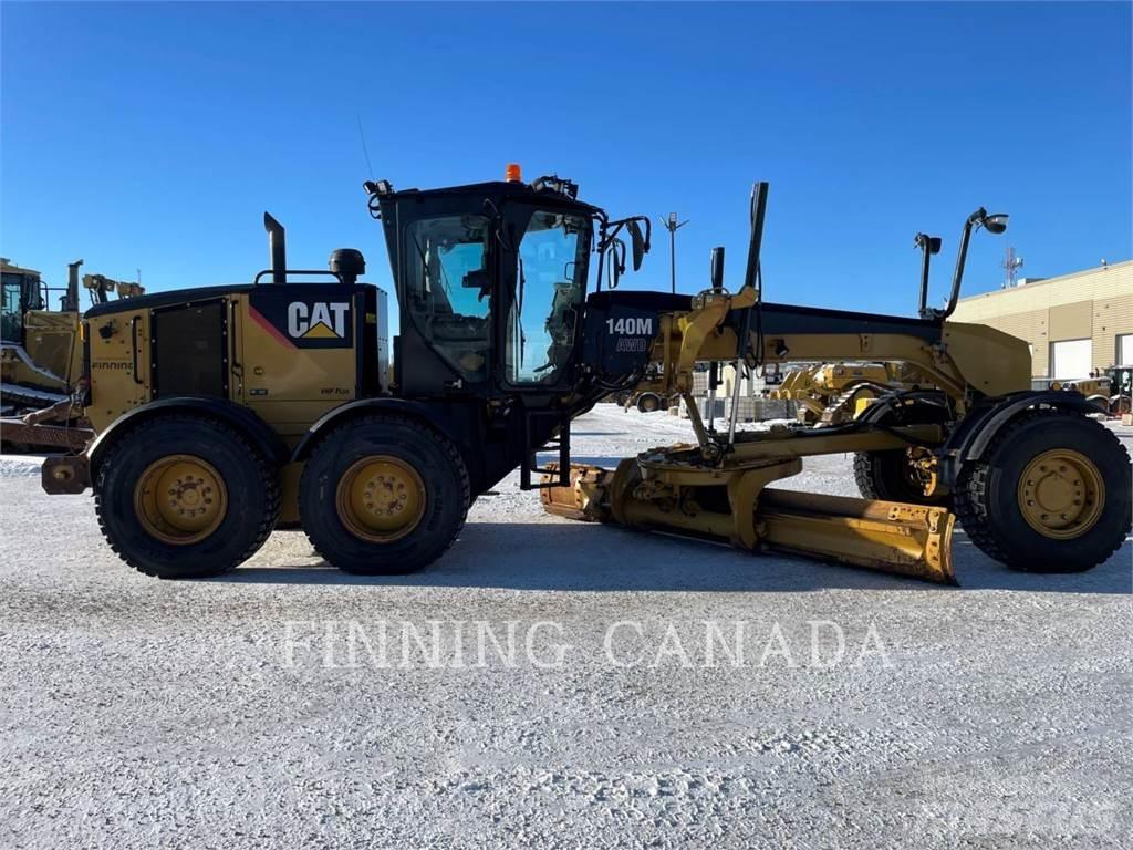 CAT 140M Грейдери