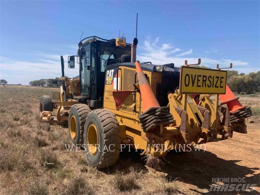 CAT 140M Грейдери