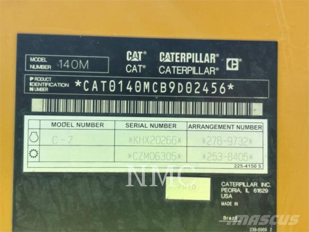 CAT 140M Грейдери