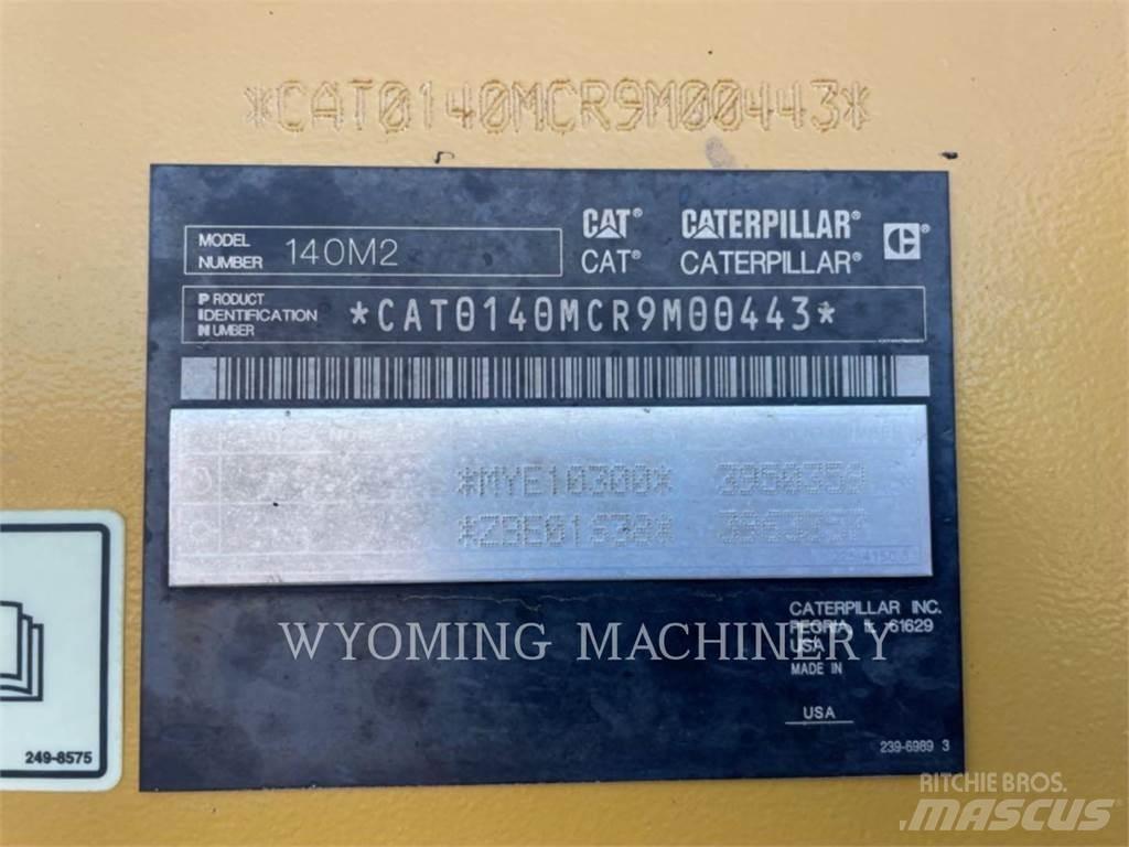 CAT 140M 2 Грейдери