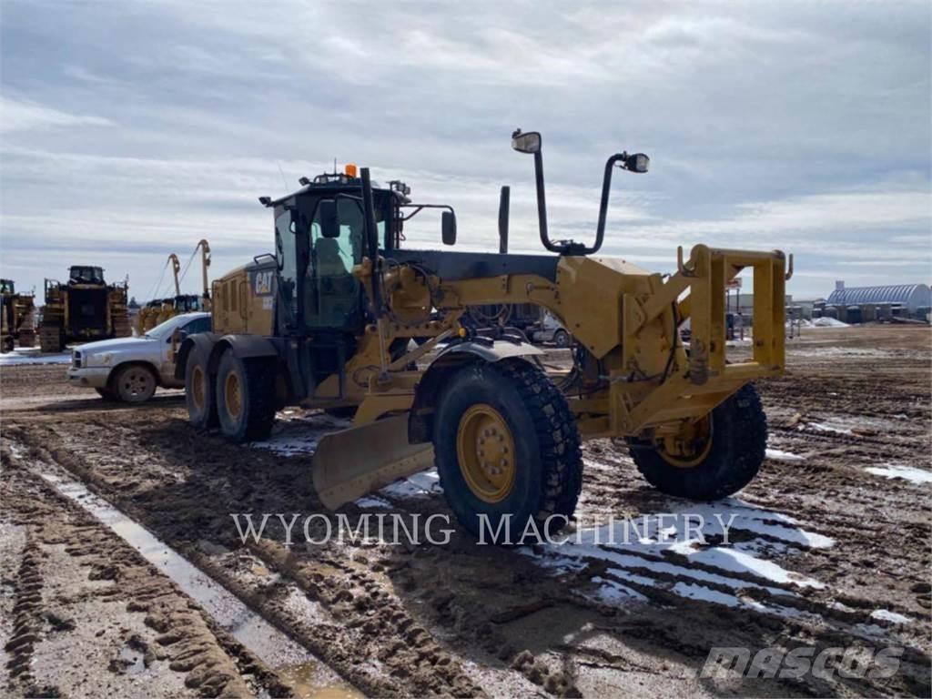 CAT 140M 3 Грейдери