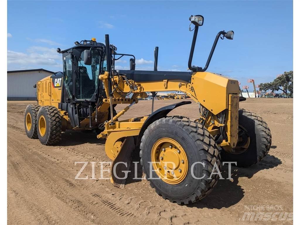 CAT 140M2AWD Грейдери