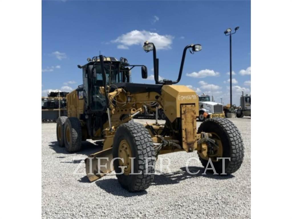 CAT 140M2AWD Грейдери