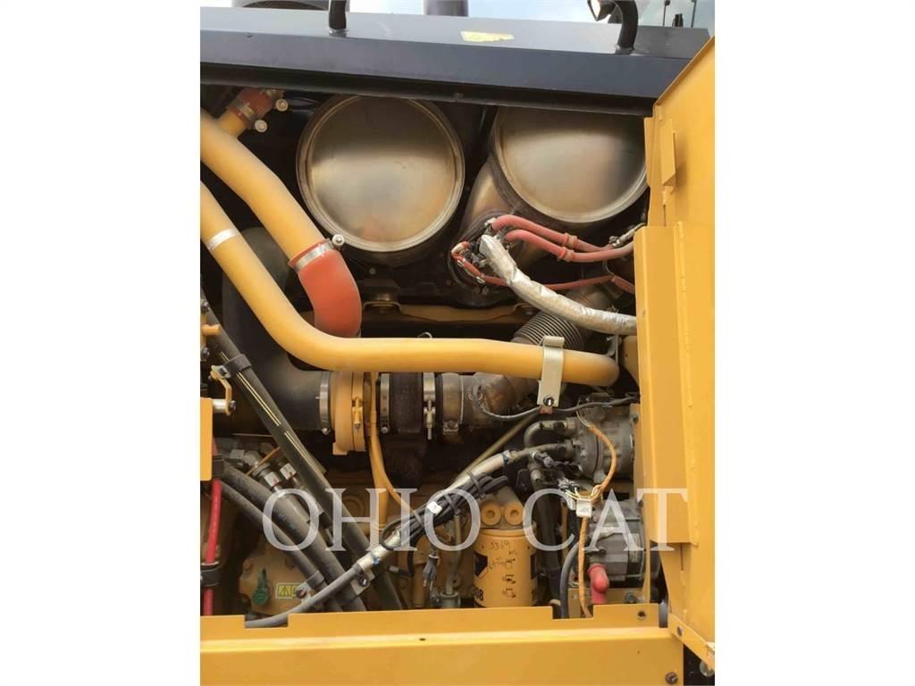 CAT 140M3 Грейдери