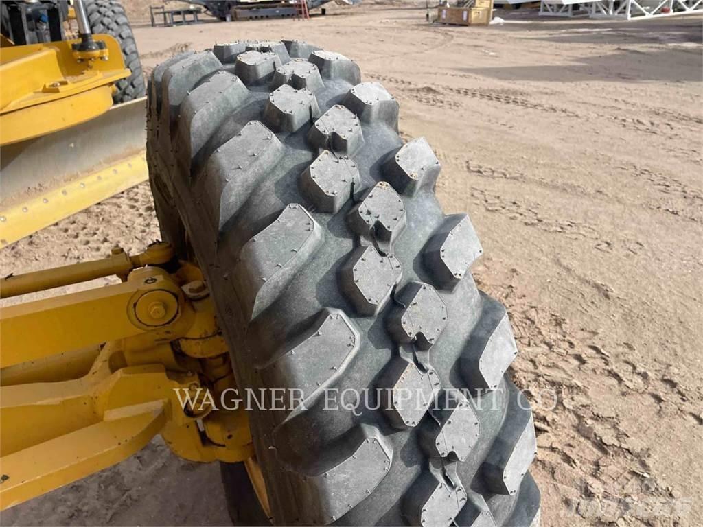 CAT 140M3 Грейдери