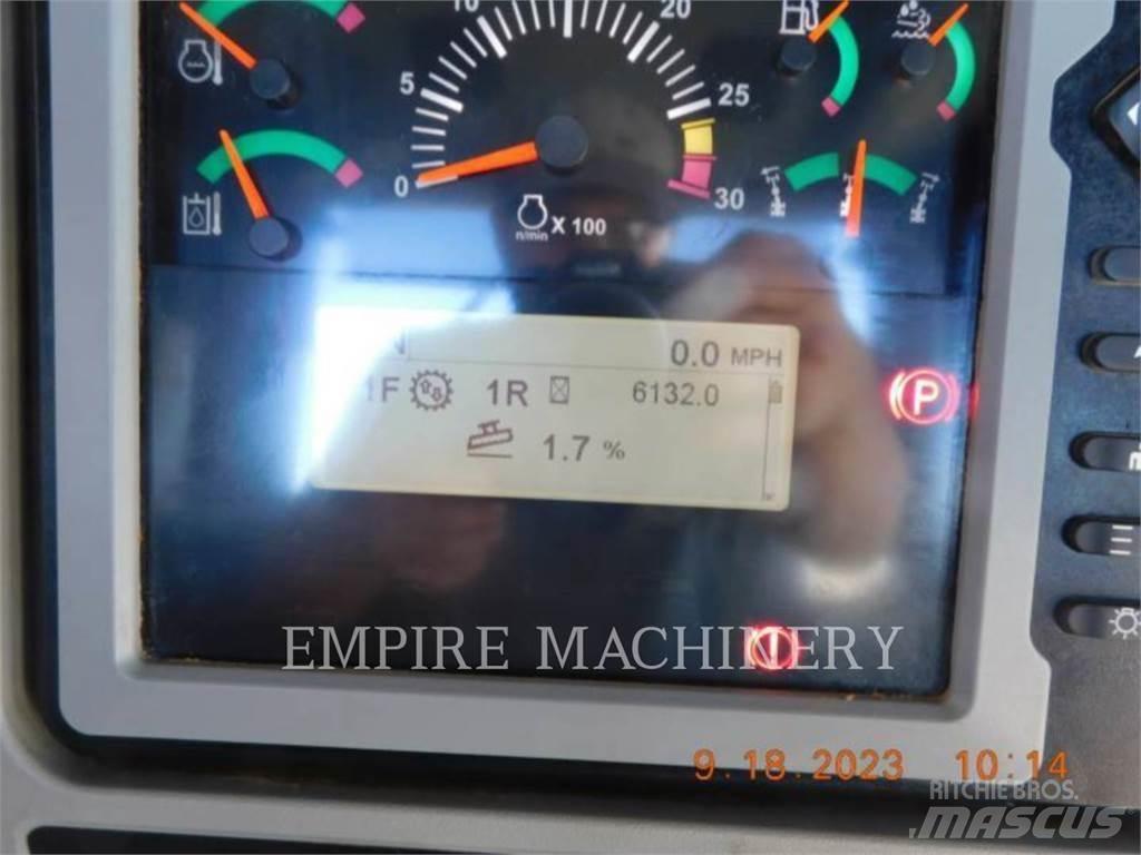 CAT 140M3 Грейдери