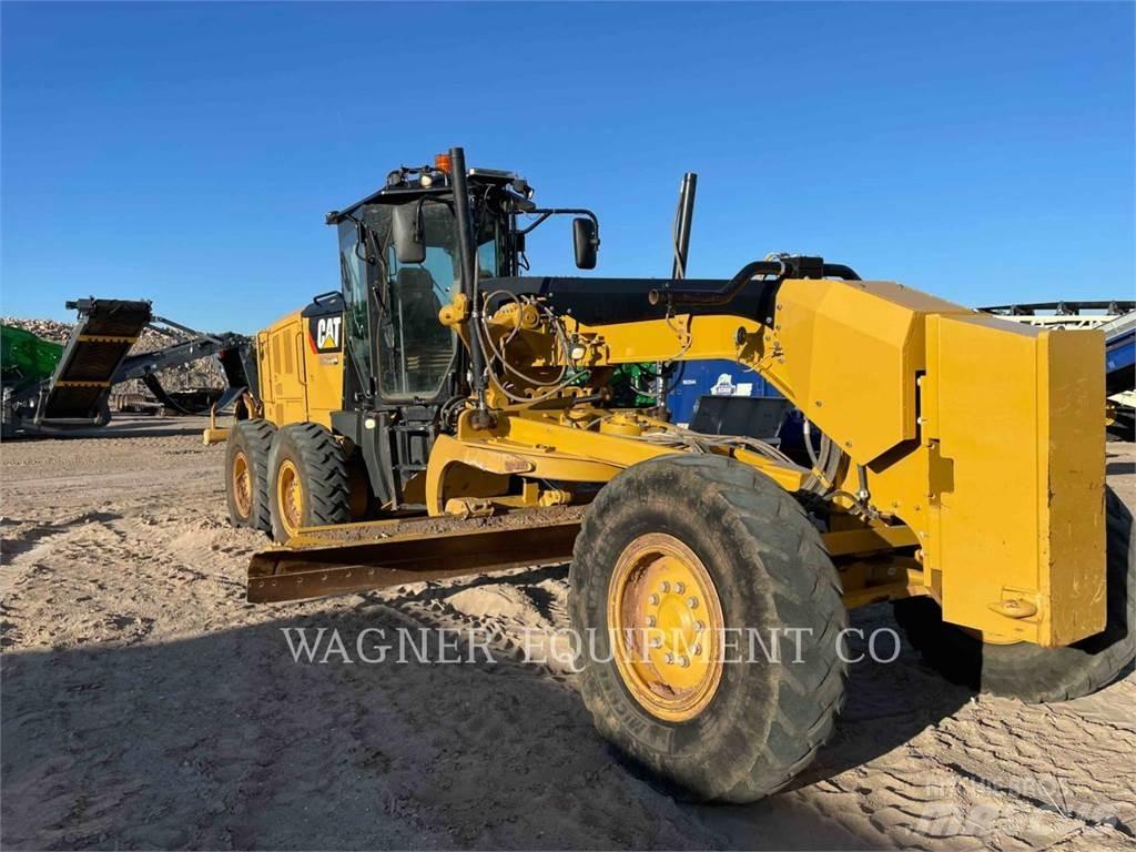 CAT 140M3 Грейдери