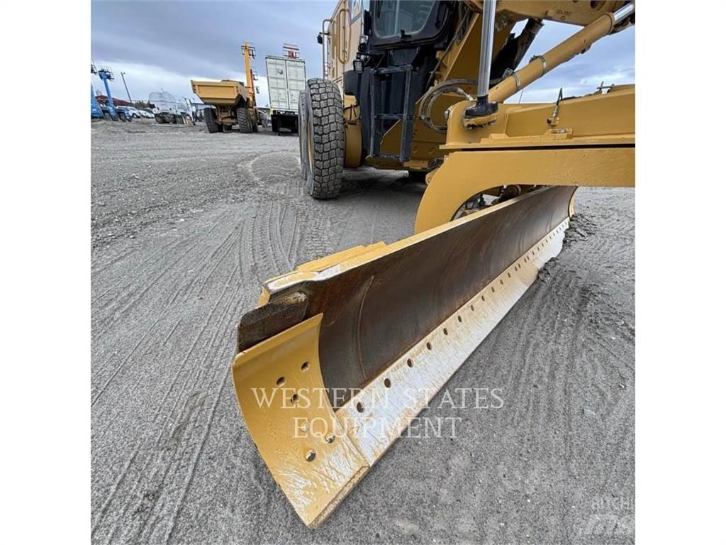 CAT 140M3 Грейдери