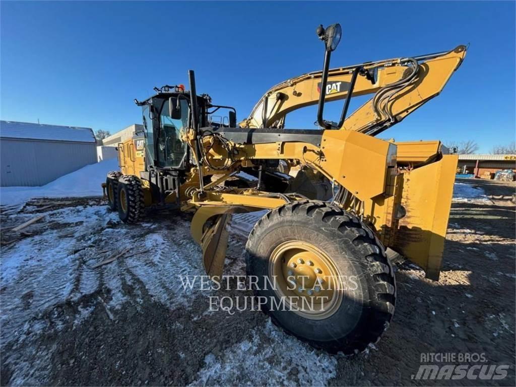 CAT 140M3 Грейдери