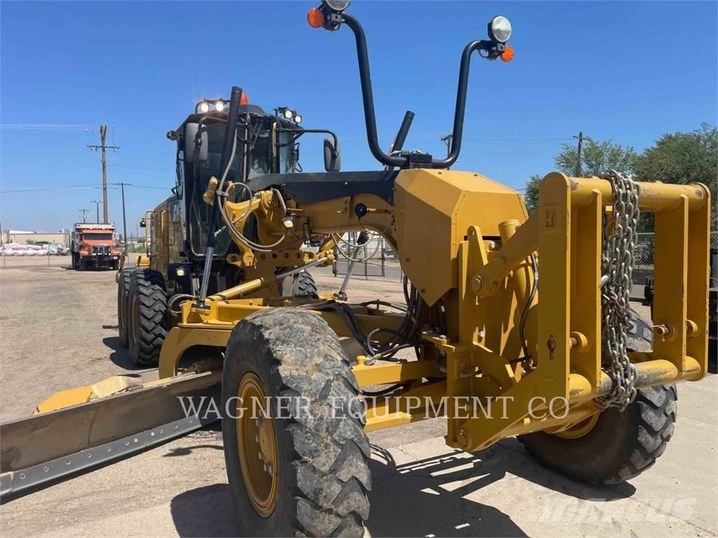 CAT 140M3 Грейдери
