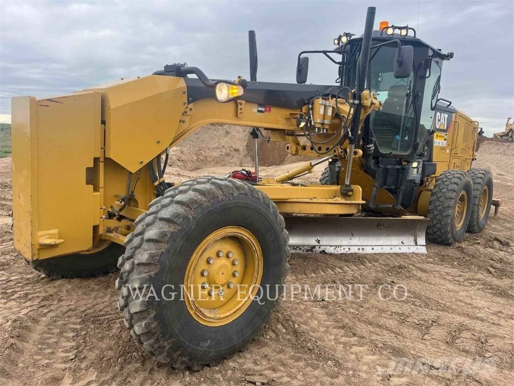 CAT 140M3 Грейдери