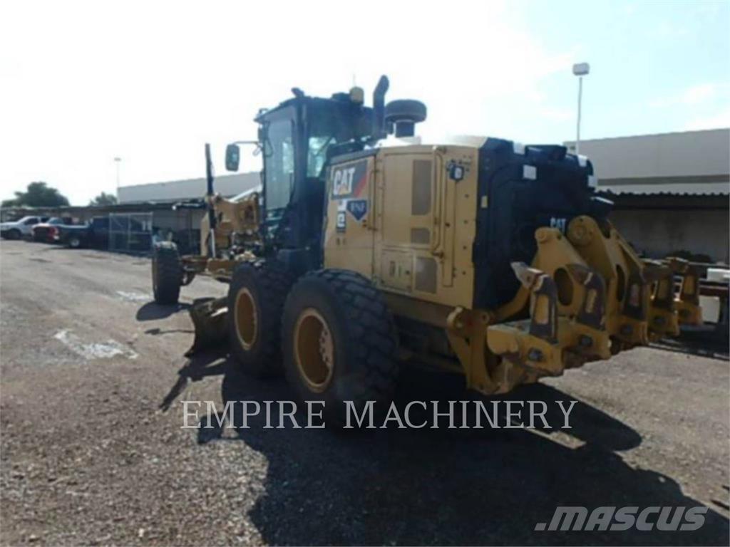 CAT 140M3 Грейдери
