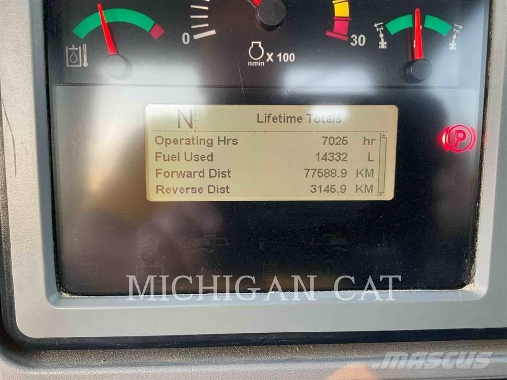 CAT 140M3 AWD Грейдери