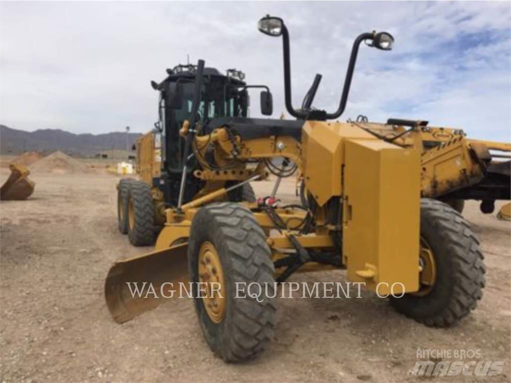 CAT 140M3 AWD Грейдери