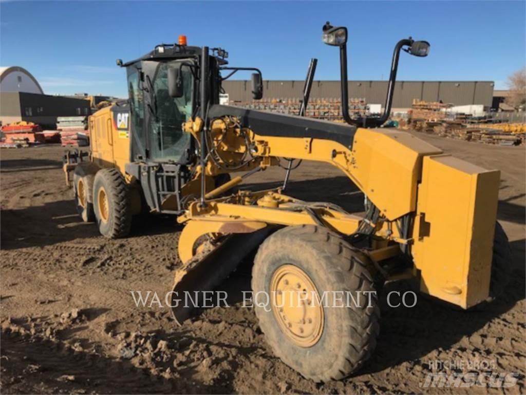 CAT 140M3 AWD Грейдери