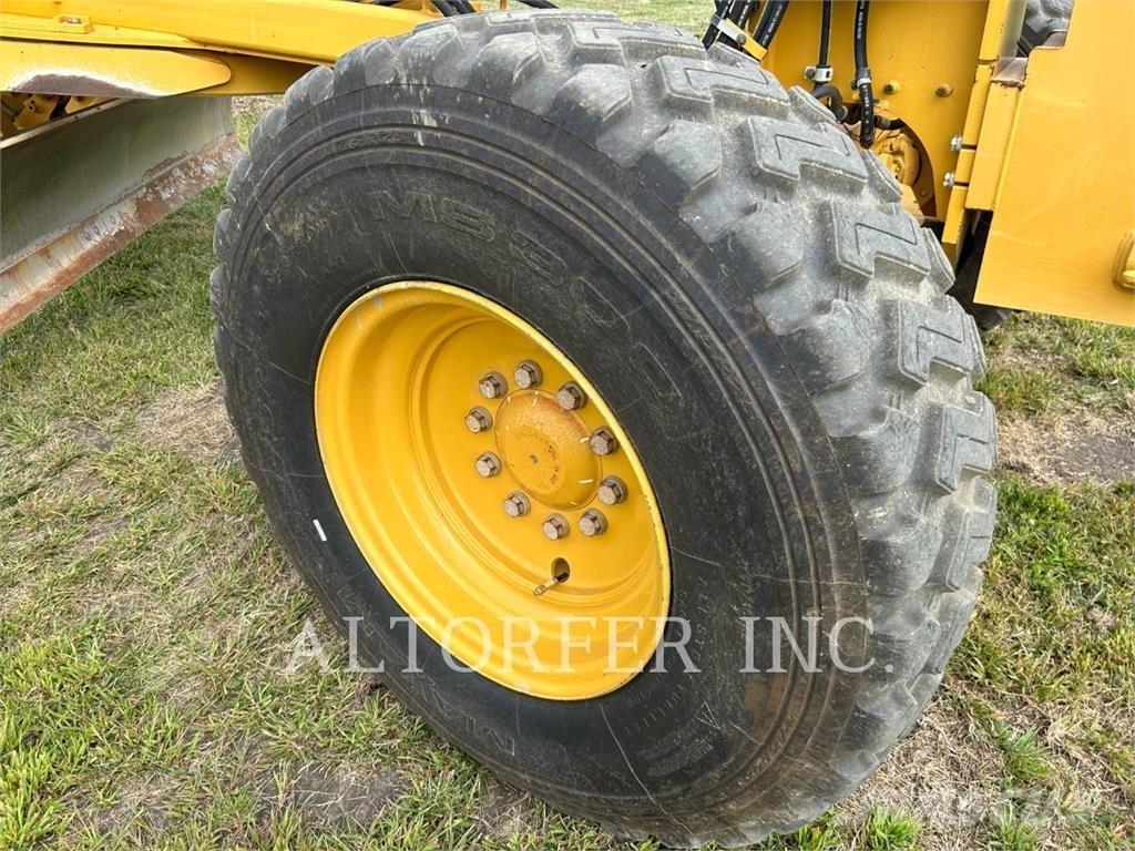 CAT 140M3 R Грейдери