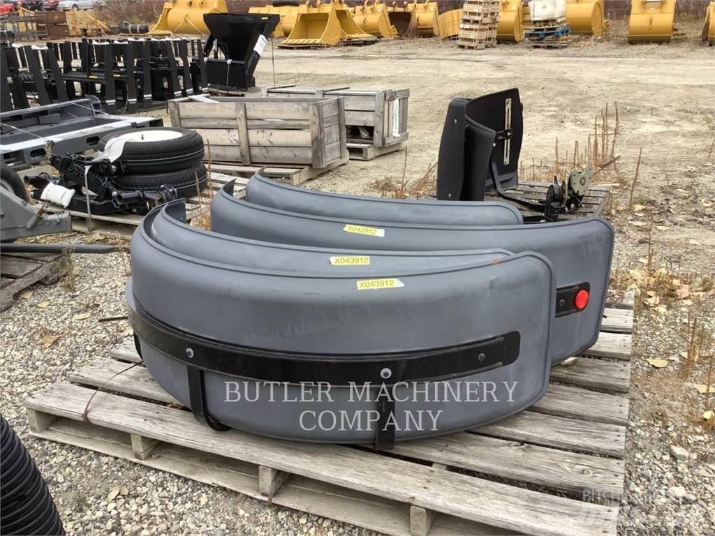 CAT 140M3REARFENDER Строителство - Други