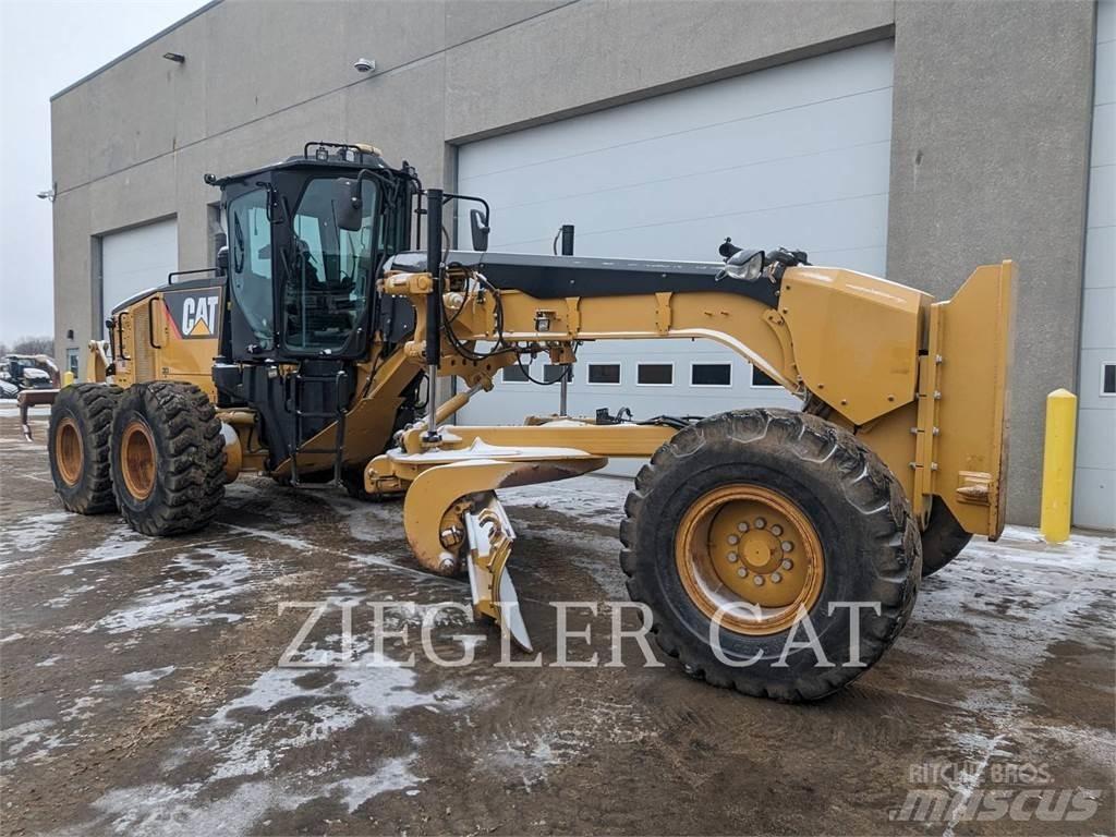 CAT 14M Грейдери