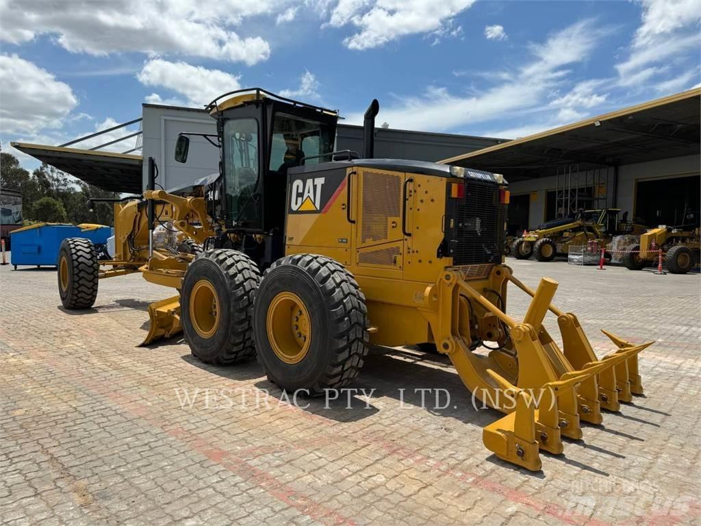 CAT 14M Грейдери