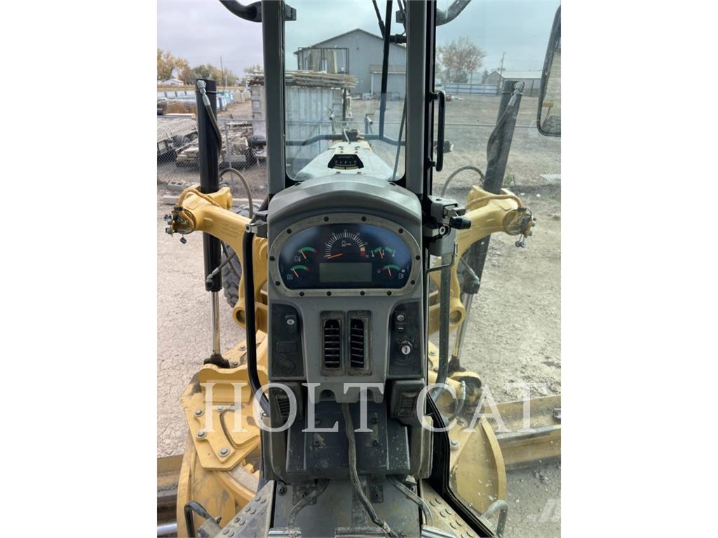 CAT 14M Грейдери