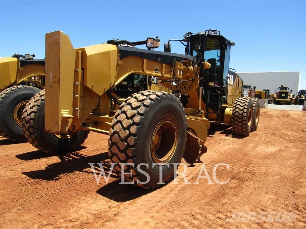 CAT 14M Грейдери