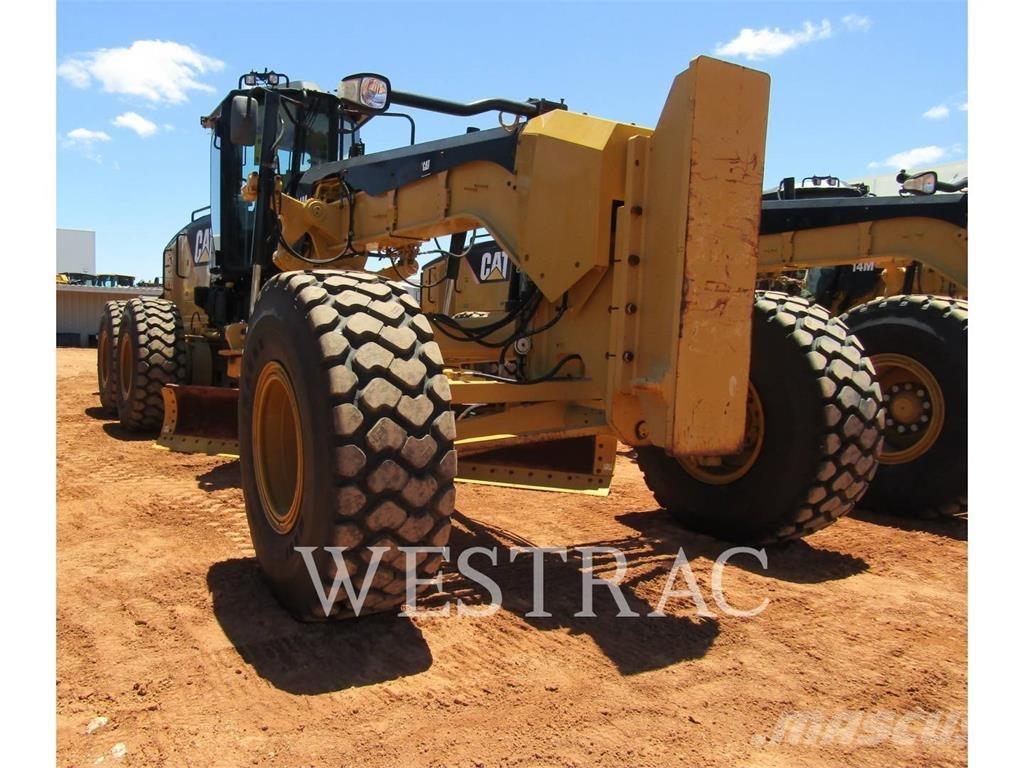 CAT 14M Грейдери