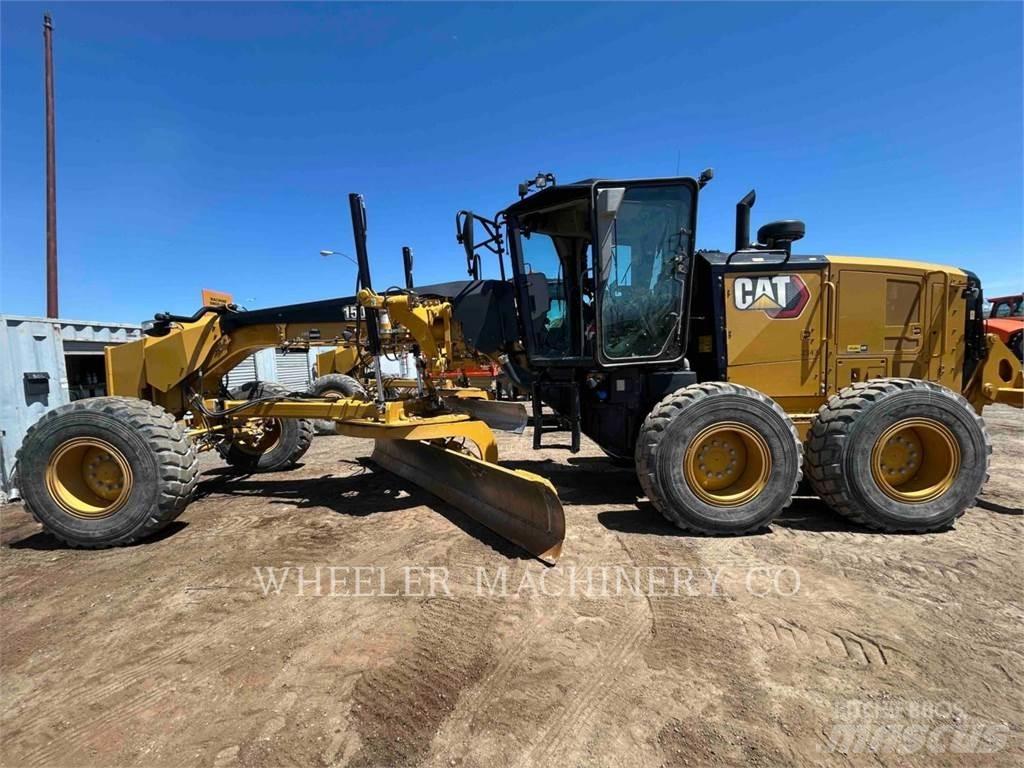 CAT 150 15 Грейдери