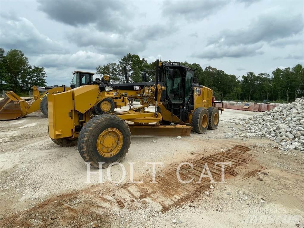 CAT 150-15AWD Грейдери