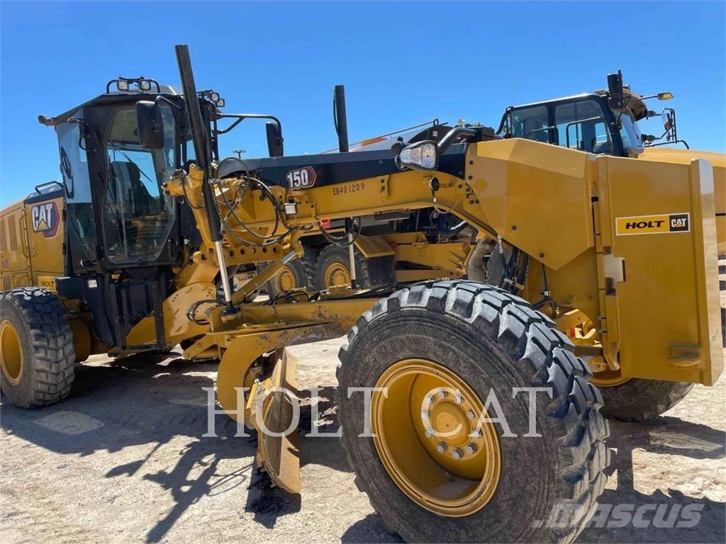 CAT 150 JOY3 Грейдери