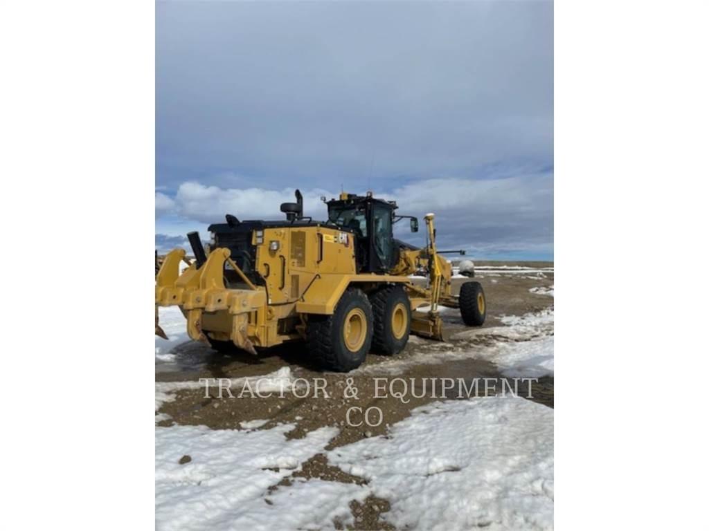 CAT 16 Грейдери