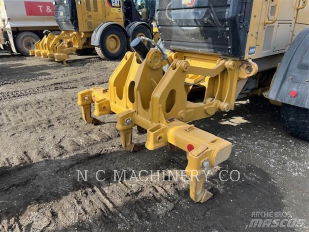 CAT 160 Грейдери