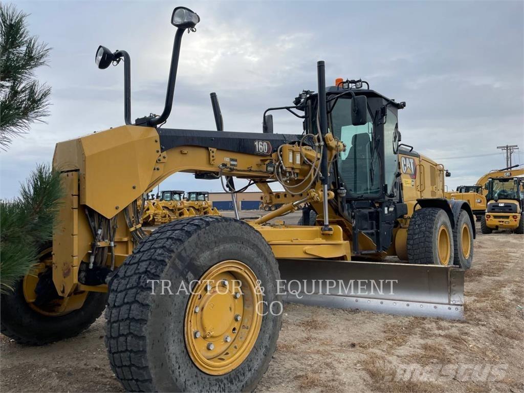 CAT 160 AWD Грейдери