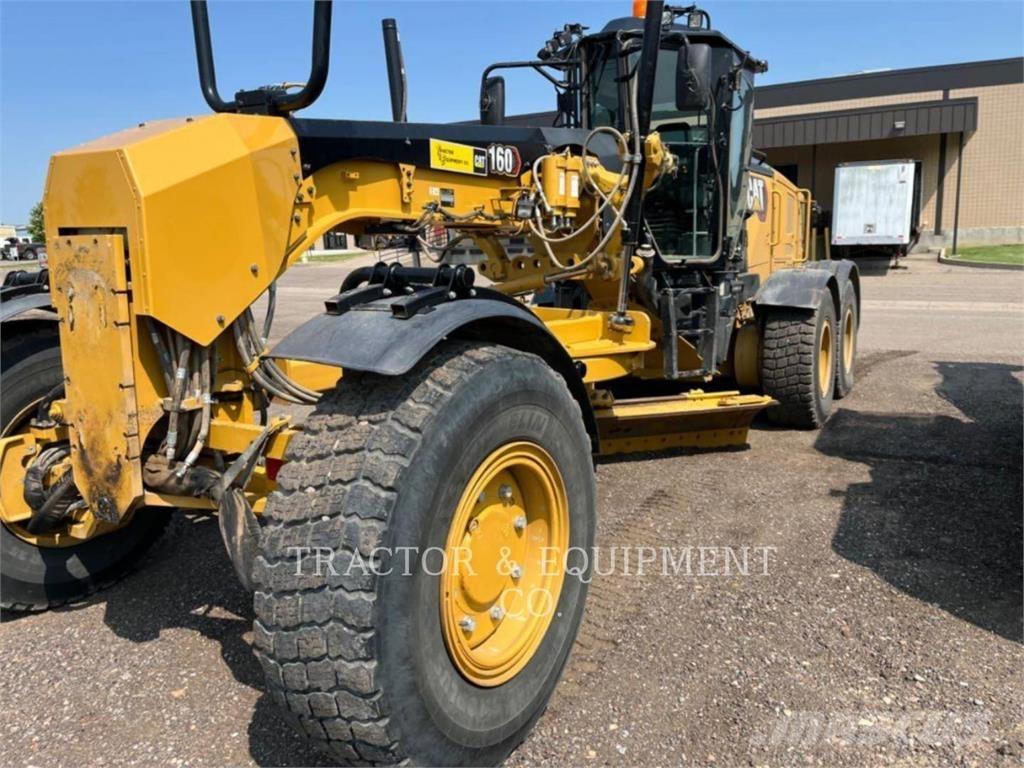 CAT 160 AWD Грейдери