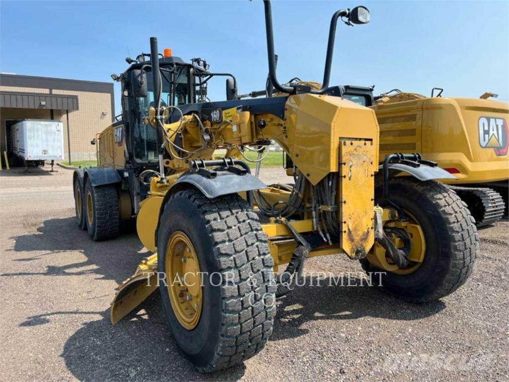 CAT 160 AWD Грейдери