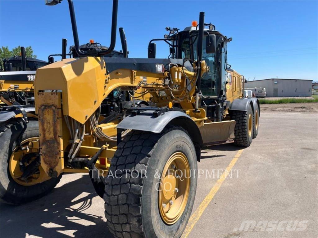 CAT 160 AWD Грейдери