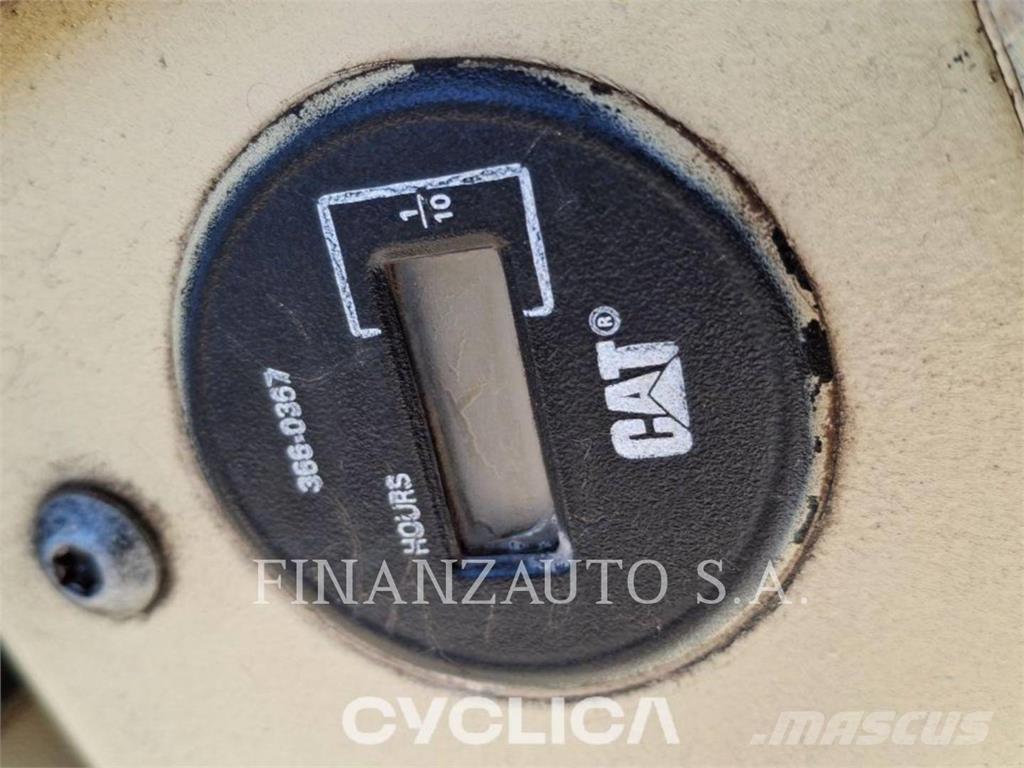 CAT 160H Грейдери