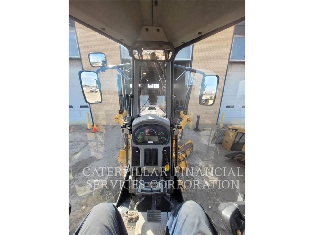 CAT 160M Грейдери