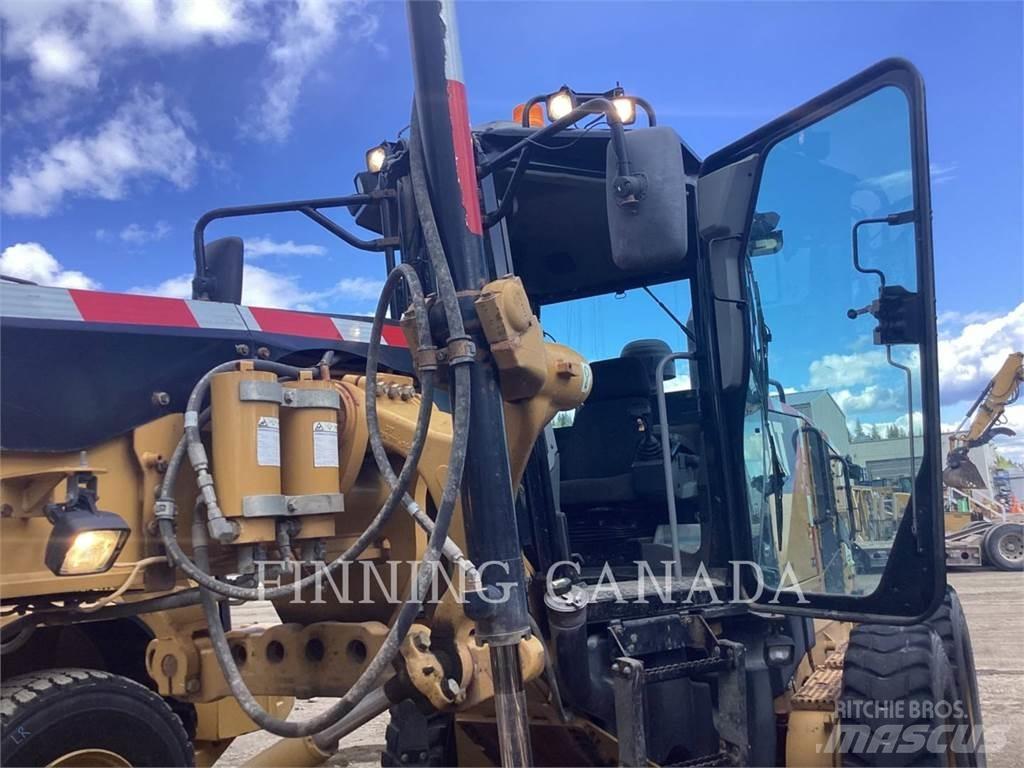 CAT 160M Грейдери