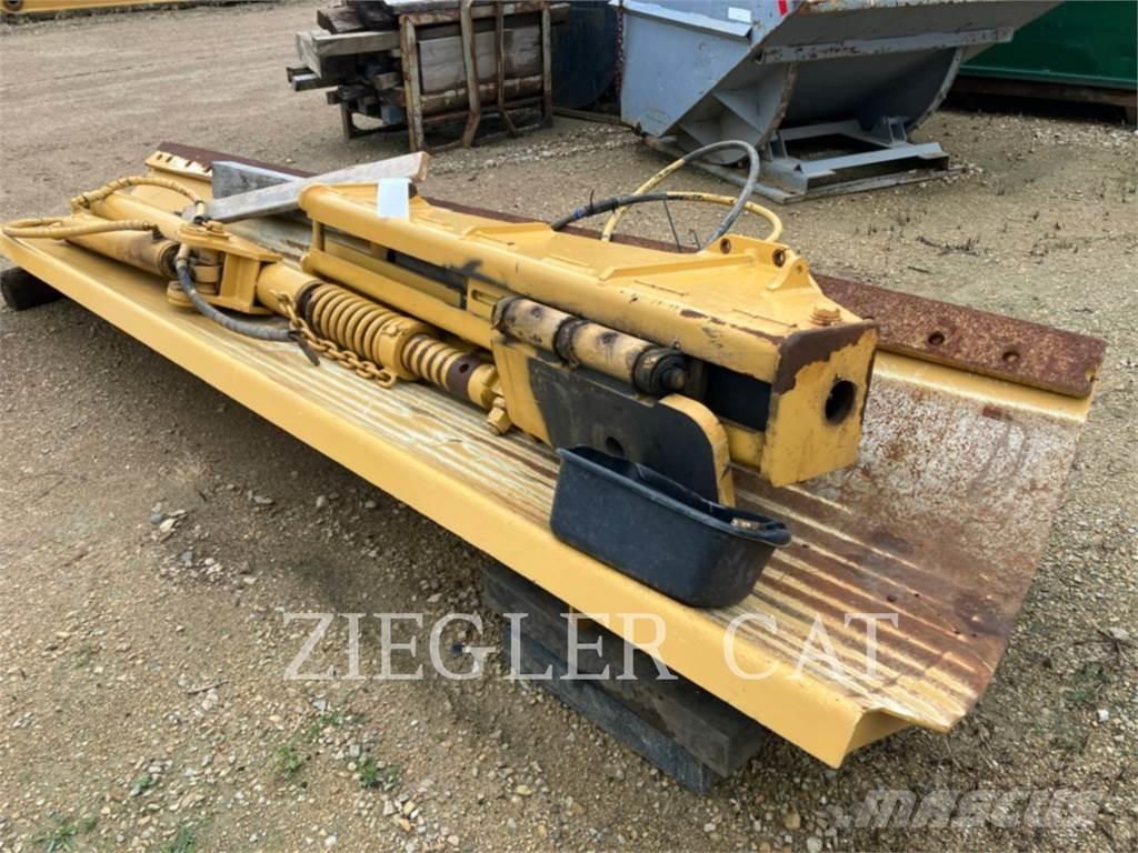 CAT 160M Грейдери