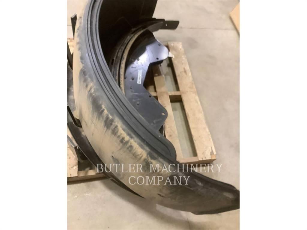 CAT 160M2 REAR FENDER Строителство - Други