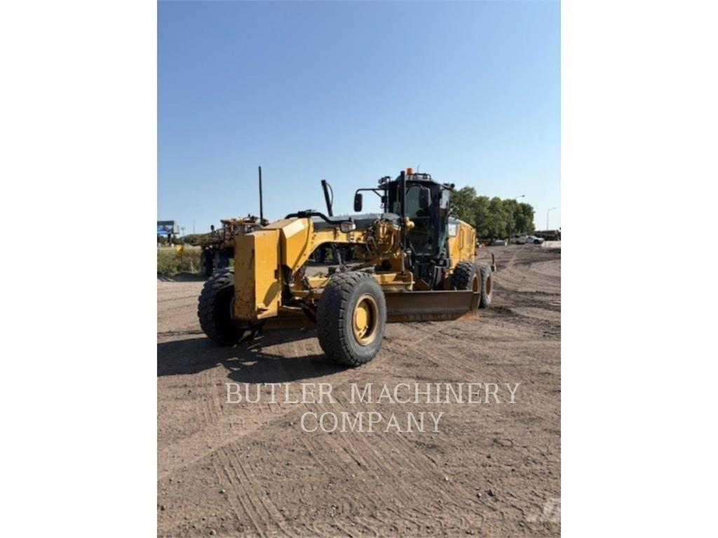 CAT 160M2AWD Грейдери
