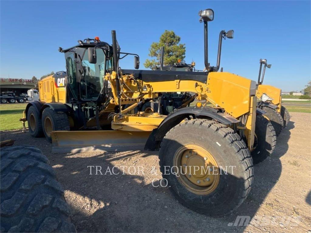 CAT 160M3 AWD Грейдери