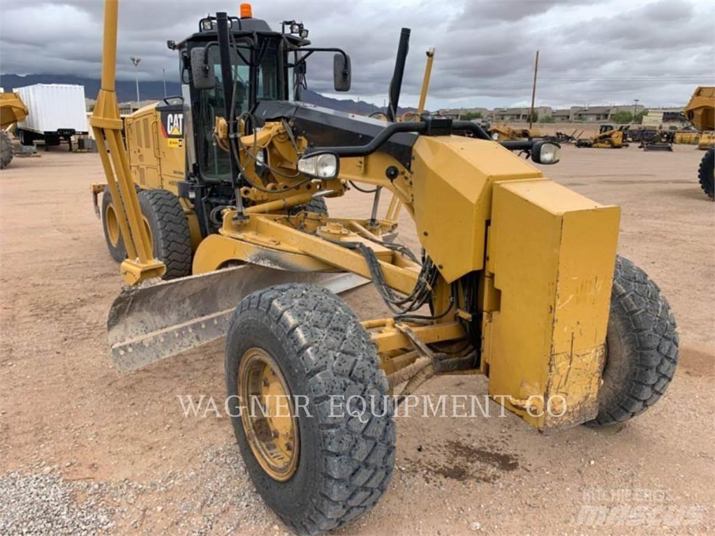 CAT 160M3 AWD Грейдери