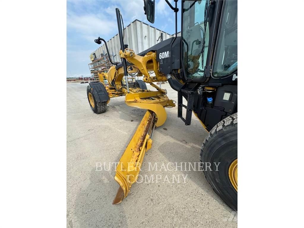 CAT 160M3AWD Грейдери