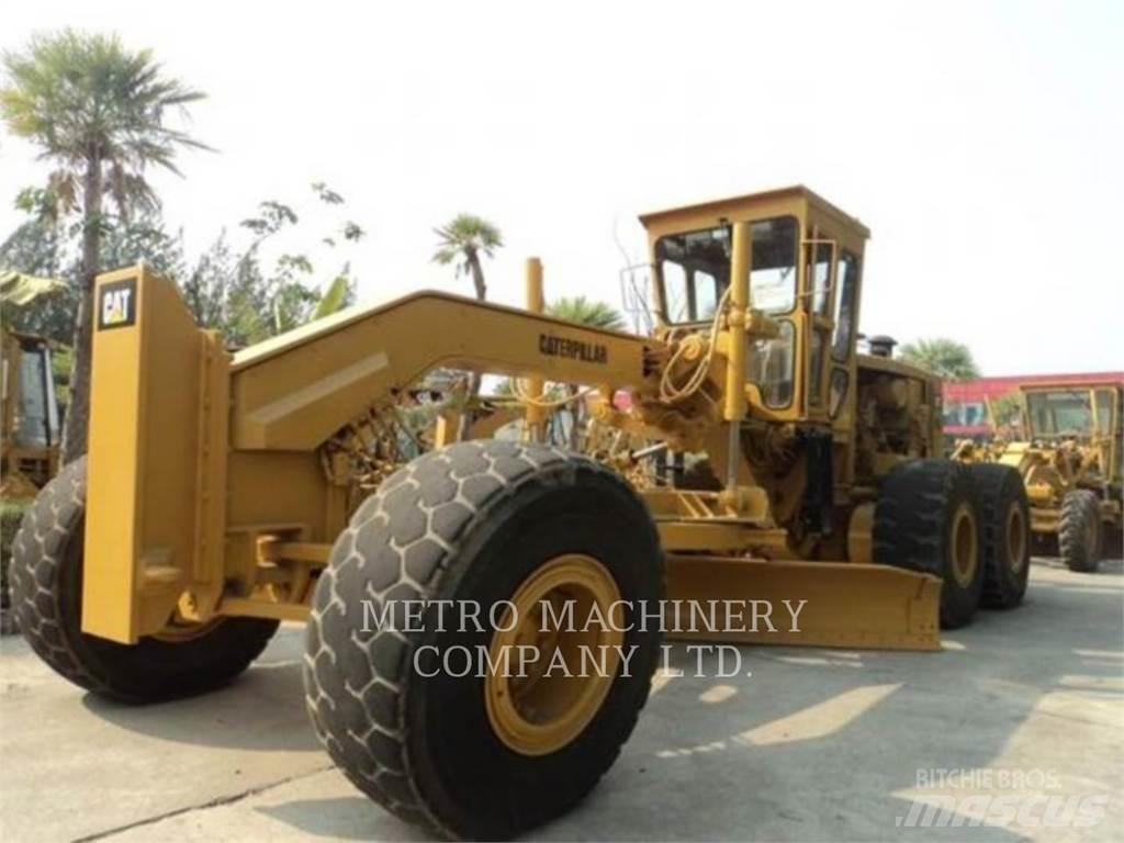 CAT 16G Грейдери