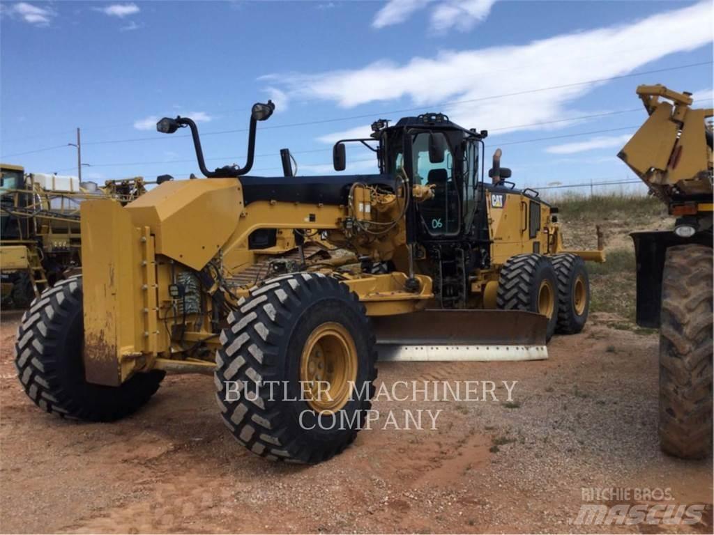 CAT 18 M3 Грейдери