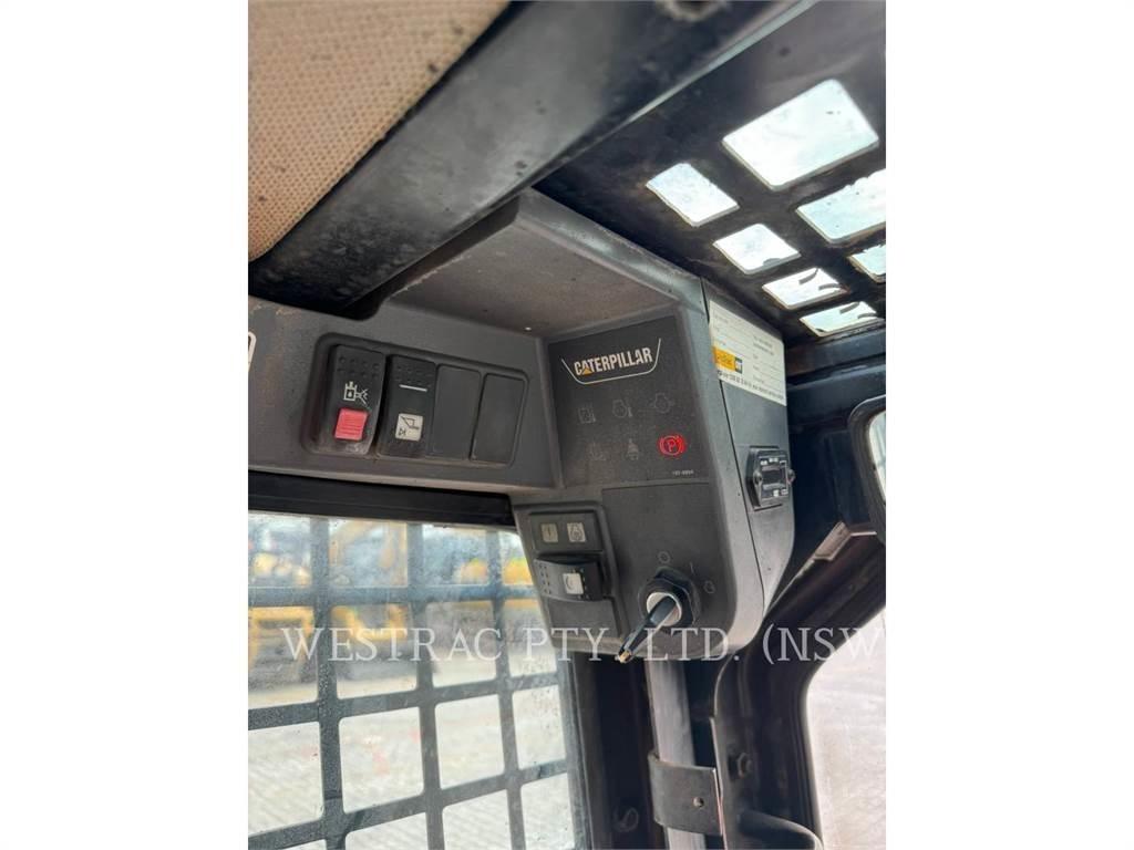 CAT 226B3 Мини товарачи
