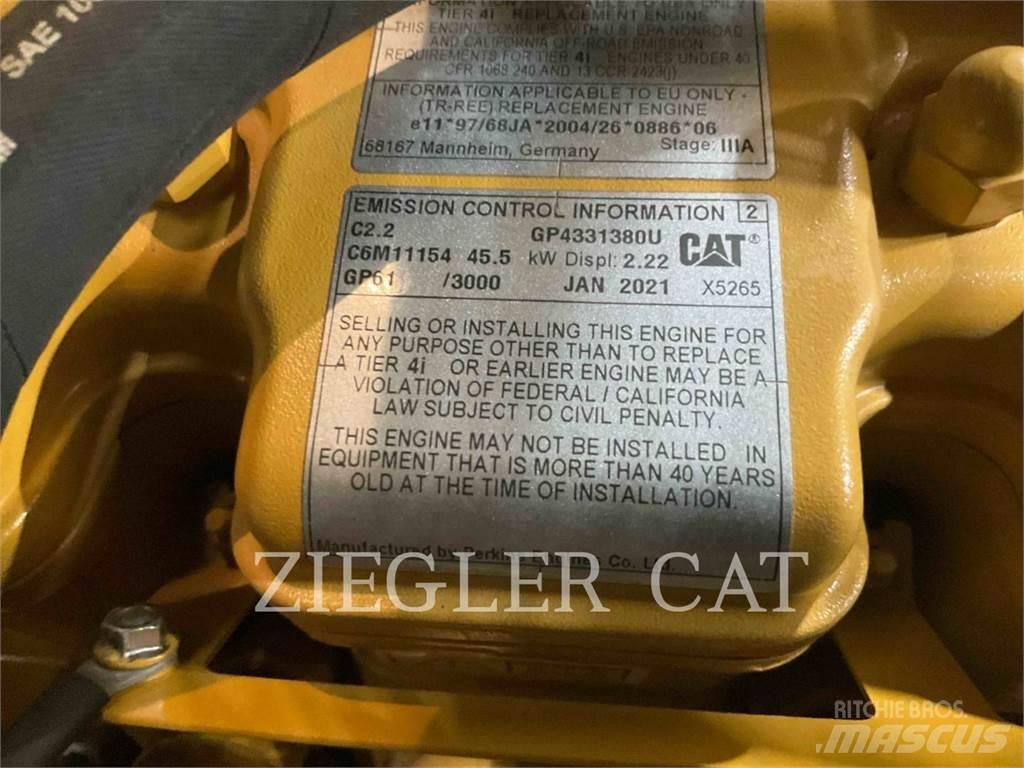 CAT 226B3 Мини товарачи
