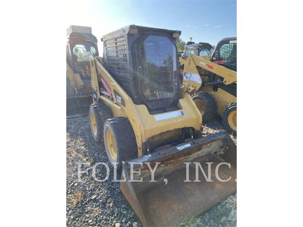 CAT 226B3 Мини товарачи
