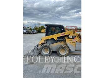CAT 226D Мини товарачи
